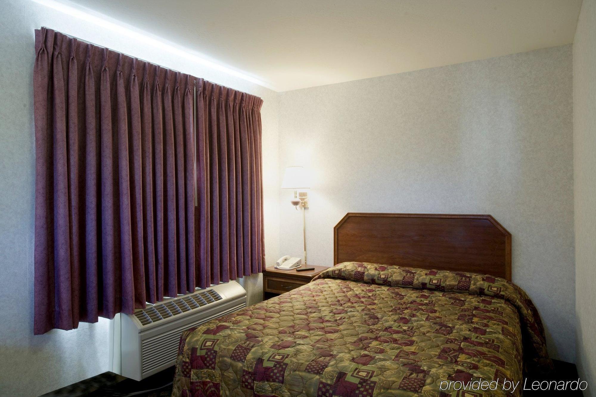 Americas Best Value Inn San Jose Convention Center Rum bild